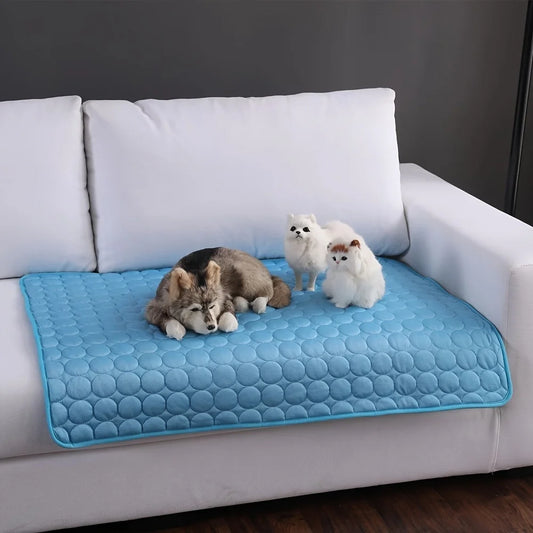 Alfombra refrescante para perros y gatos Nexorretail, manta fría de verano en tamaño M a 2XL, con superficie acolchada y fresca.